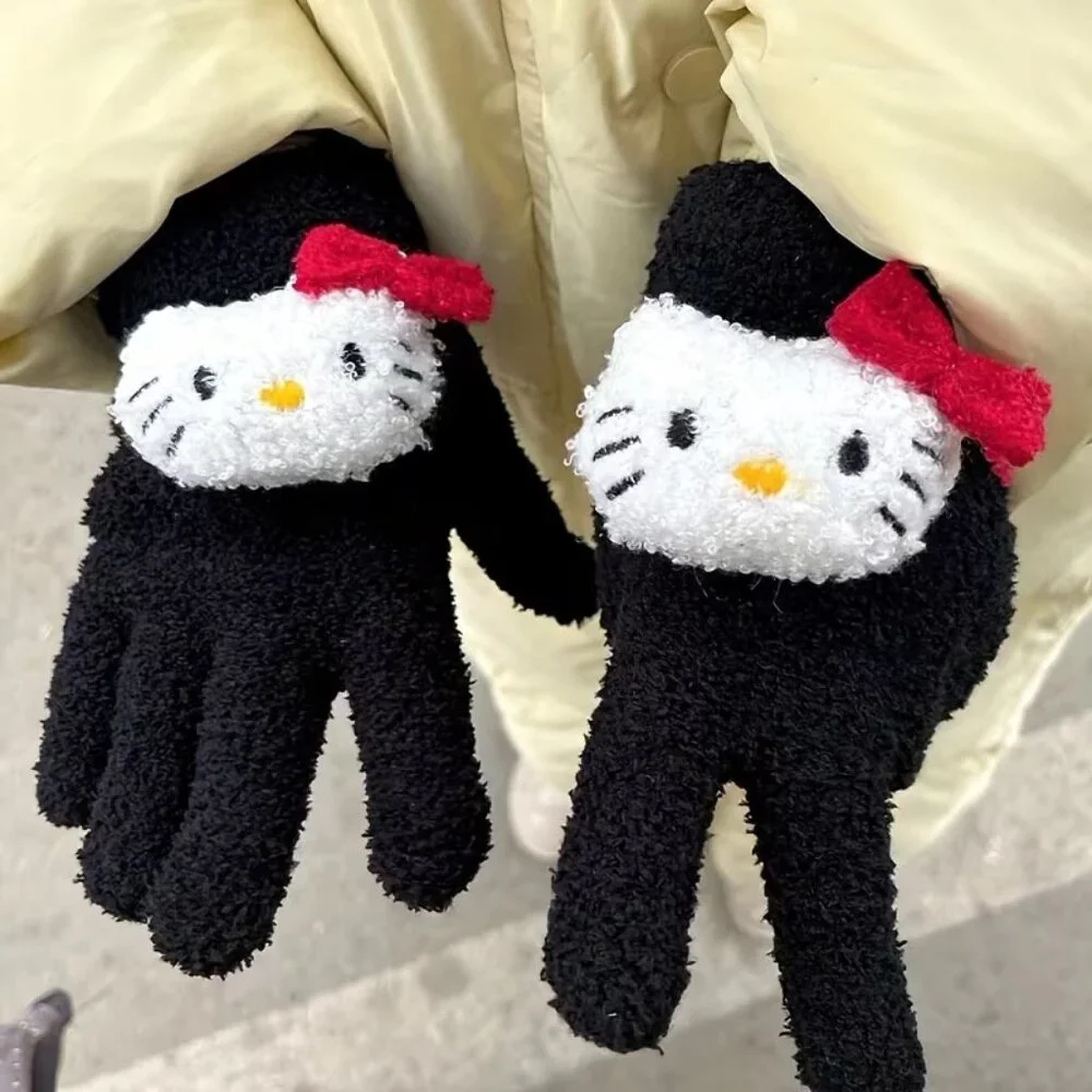 Hello Kitty Black Fuzzy Gloves‎ Mittens BRAND-NEW & SO CUTE!